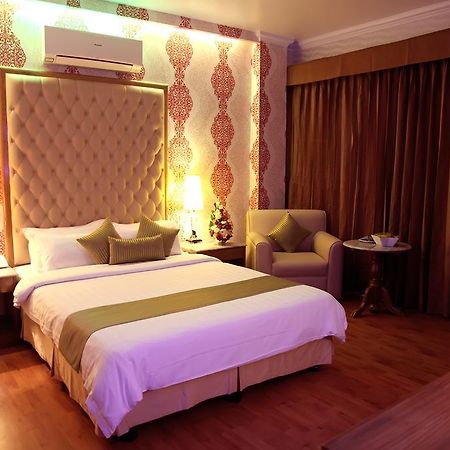Hotel Swiss Garden Dhaka Zewnętrze zdjęcie