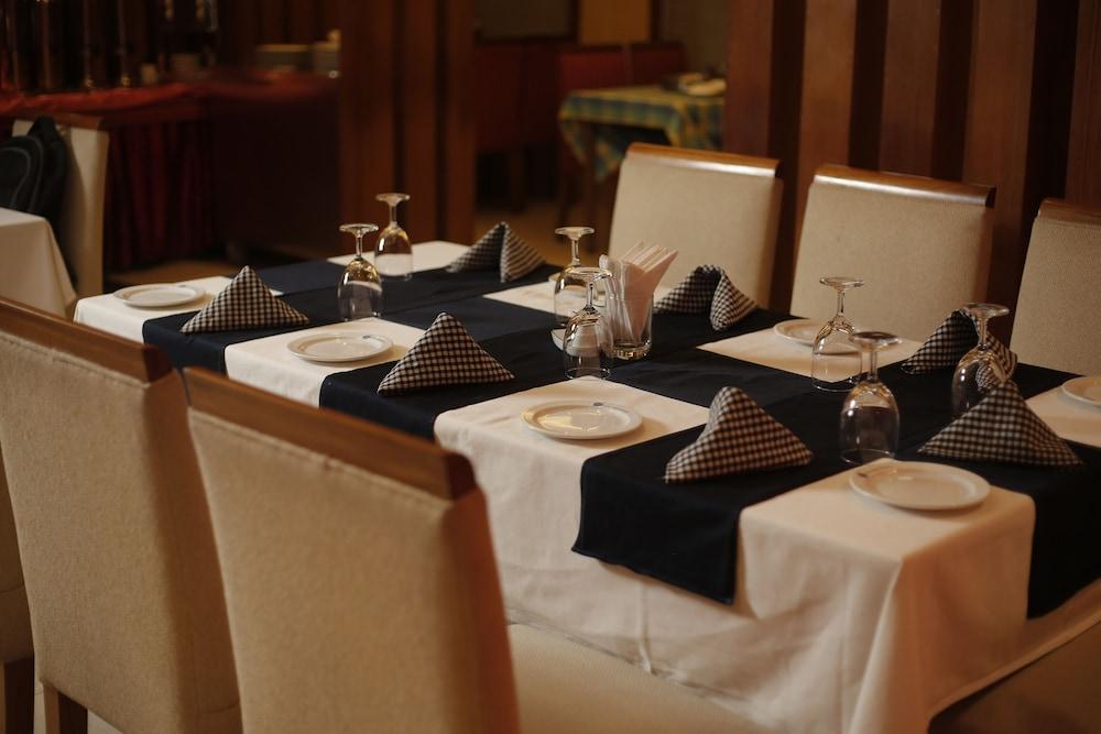 Hotel Swiss Garden Dhaka Zewnętrze zdjęcie