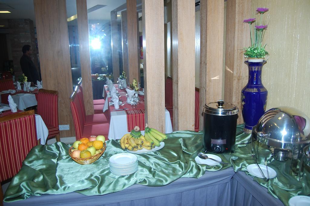 Hotel Swiss Garden Dhaka Zewnętrze zdjęcie